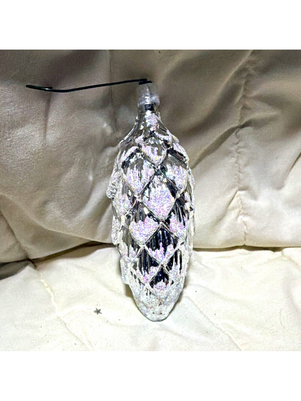 Silver/White Christmas Plastic Pinecone Hanging Bauble Ornament, Glitter, 1